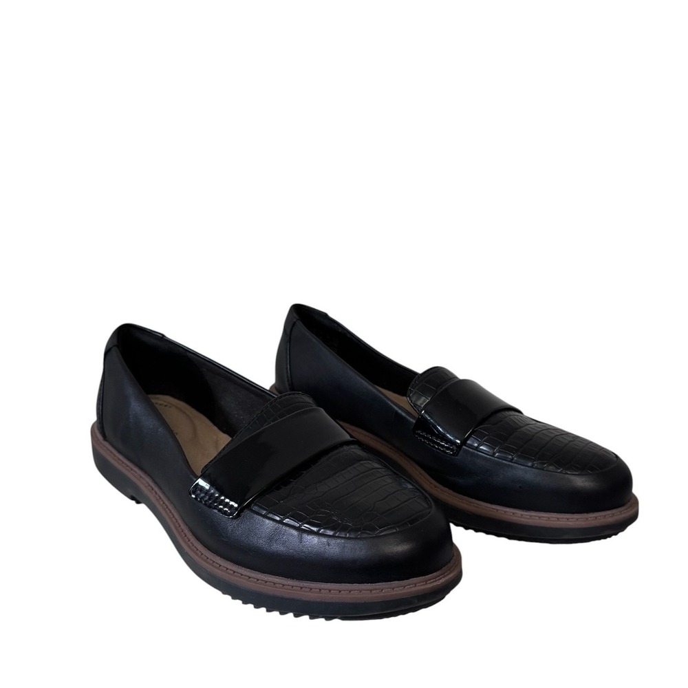 Clarks Collection Womens Black Croc Embossed Patent Trim Comfort Loafers Shoes